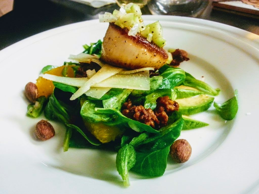 Why a Personal Chef Experience is Perfect for Your Next Home Gathering?